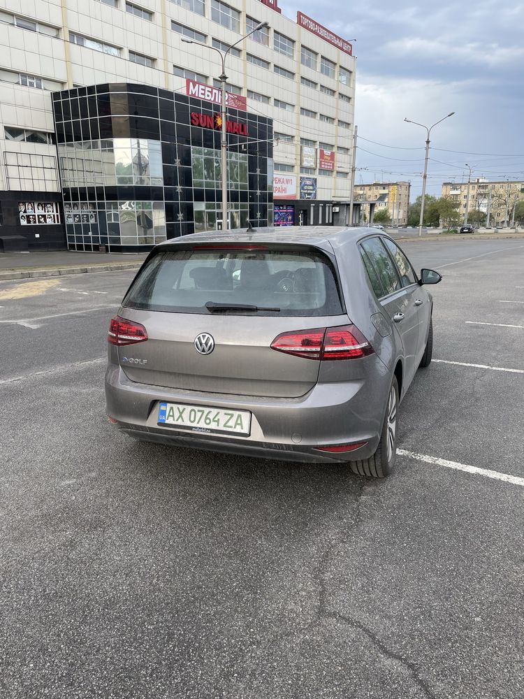 E-Golf 24 квт електрична