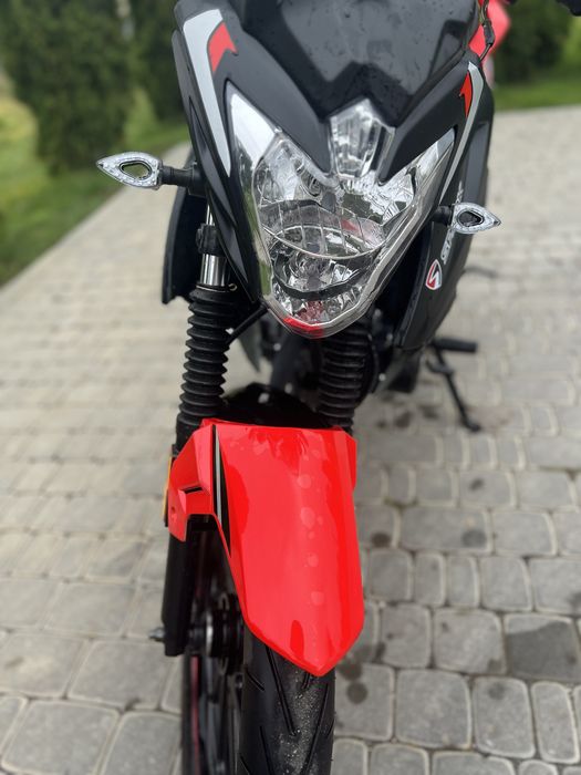 Мотоцикл Spark SP200R-28