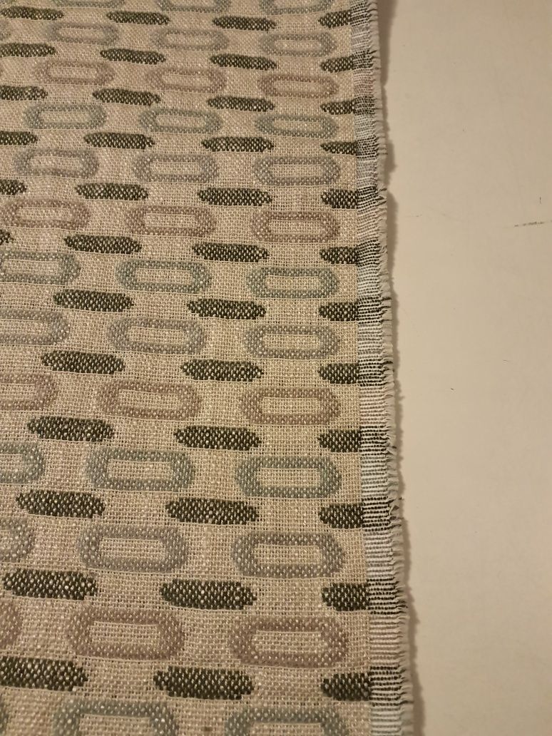 Tkanina obiciowa wzór szer.142 cm.kupon 2,20 m.