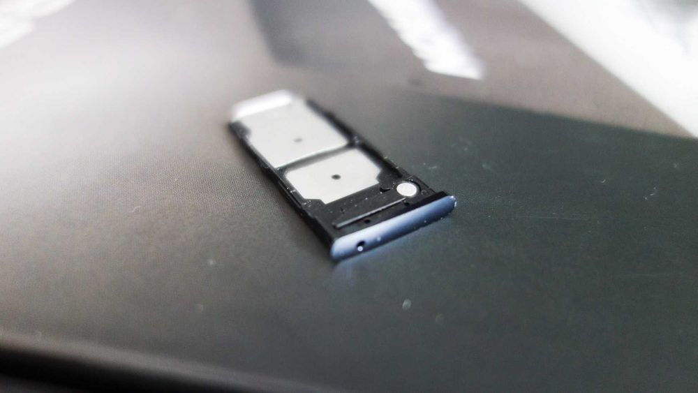 szufladka kart tacka Motorola Z3 Play oryginał
