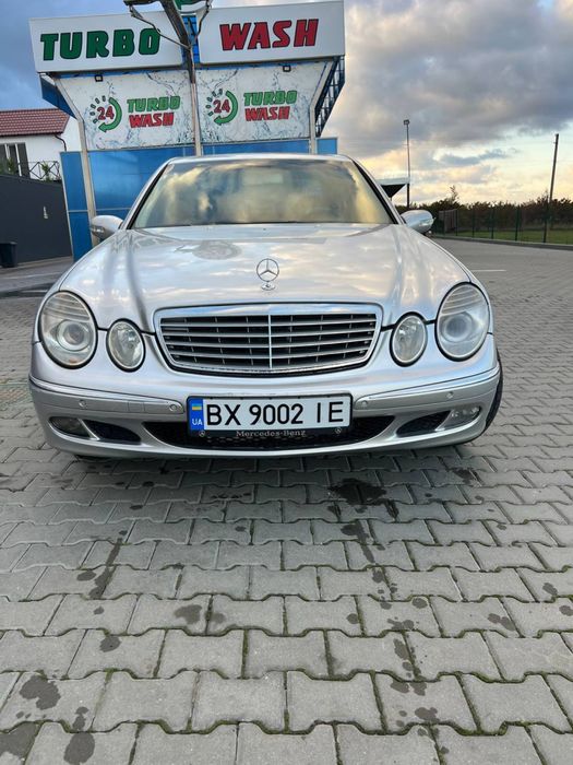 Mercedes Мерседес е211