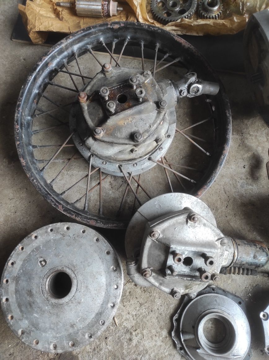Części M72 K 750 Mt MW Ural Dniepr cylindry dyfer tłoki prądnica Tanio