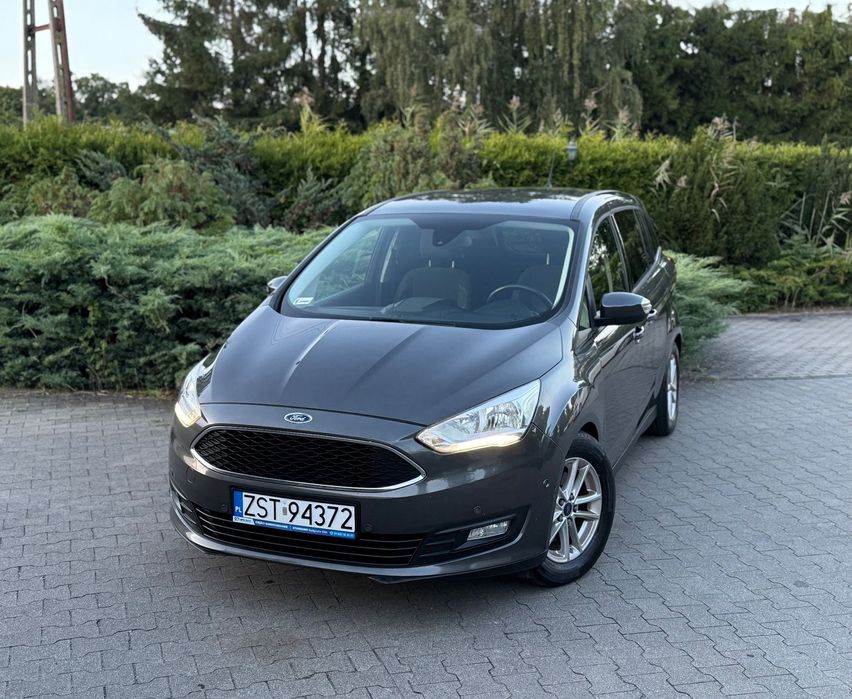Ford Grand C-MAX Ford Grand C-MAX 1.6 benzyna 125km 7 miejsc Salon Polska 1 właściciel