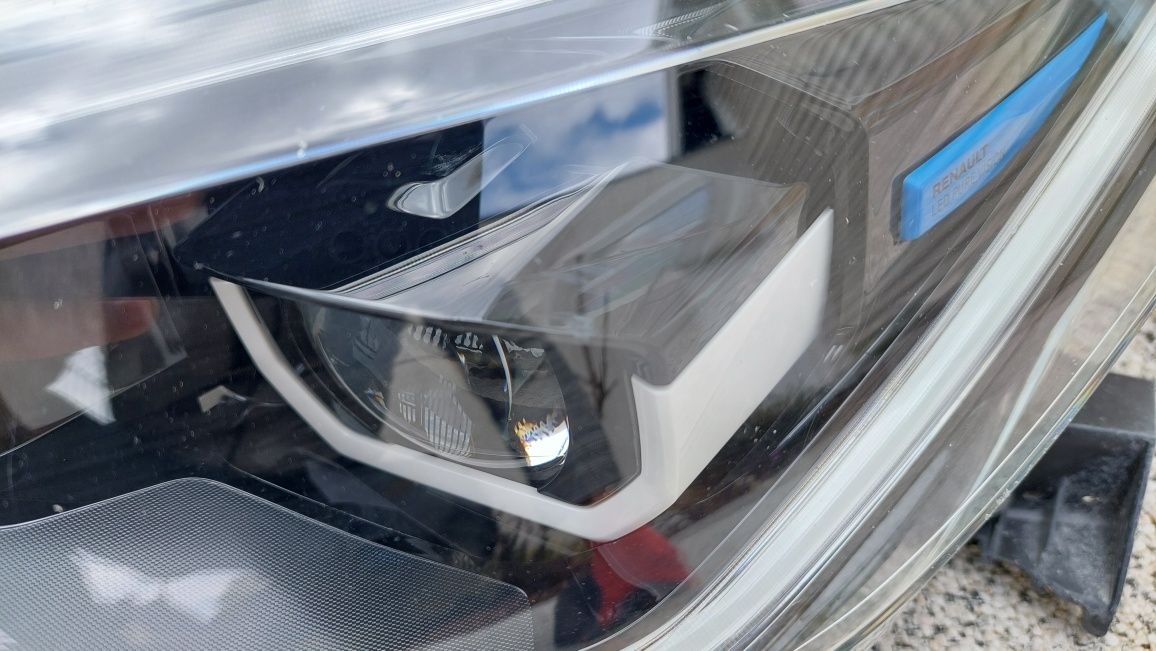 Reflektor lewy Renault Zoe 2020, LED