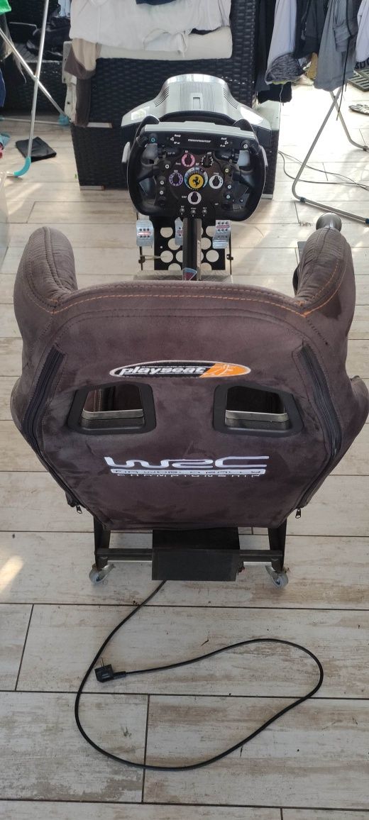 Thrusmaster t500 + playseat + manipulo de velocidades+ PlayStation 3