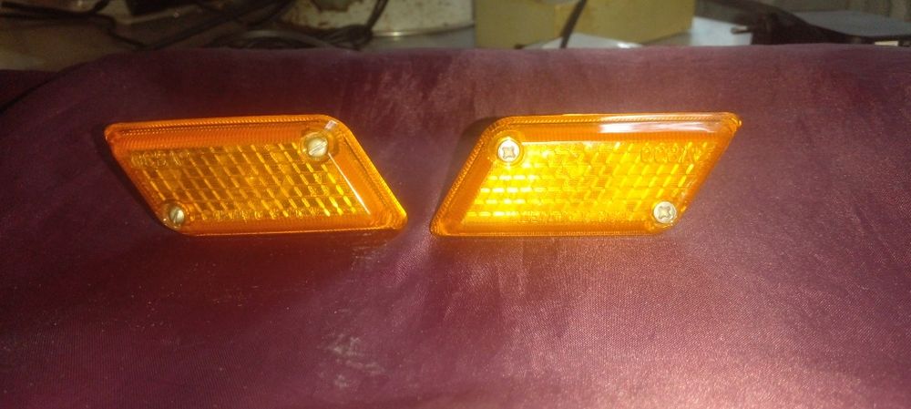 Повторювач поворота ВАЗ 2103