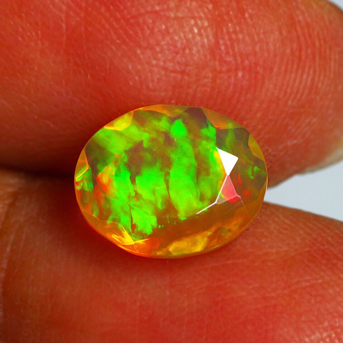 etiopski opal 1,52ct na okolicznościowy pierścionek