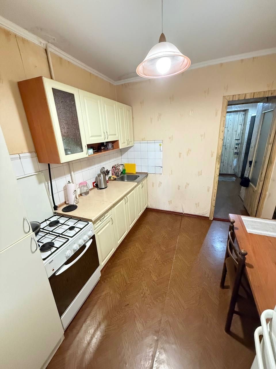 Продам ж/м Ломовский, 1 к. квартира, Фрунзенский, левый берег