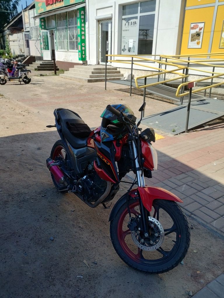 Продаю мопед lifan JR200