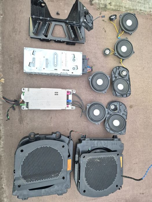 Zestaw Hi-fi bmw f11 Harman becker