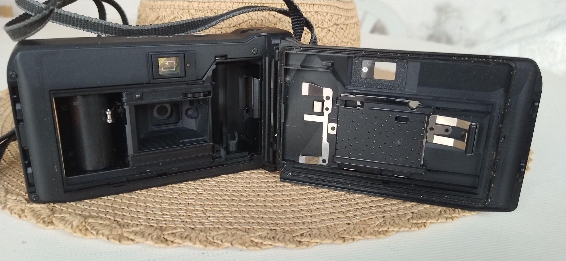 Máquina fotográfica vintage de rolo
