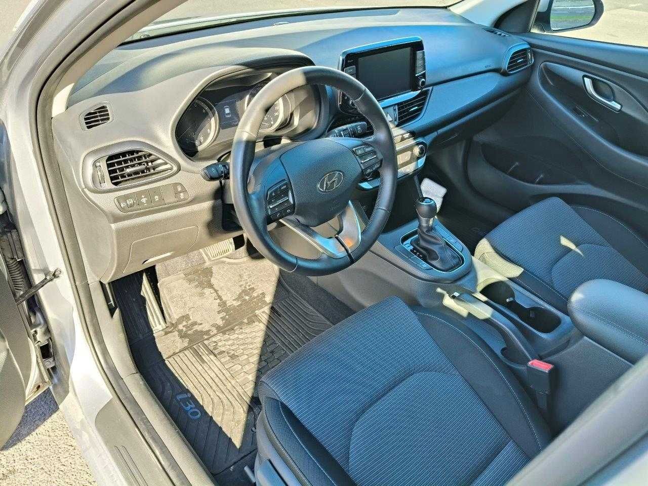 Hyundai i30, Wynajem długoterminowy samochodów, wypożyczalnia aut