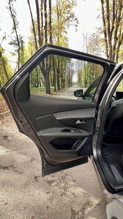 Peugeot 3008, 2021 рік