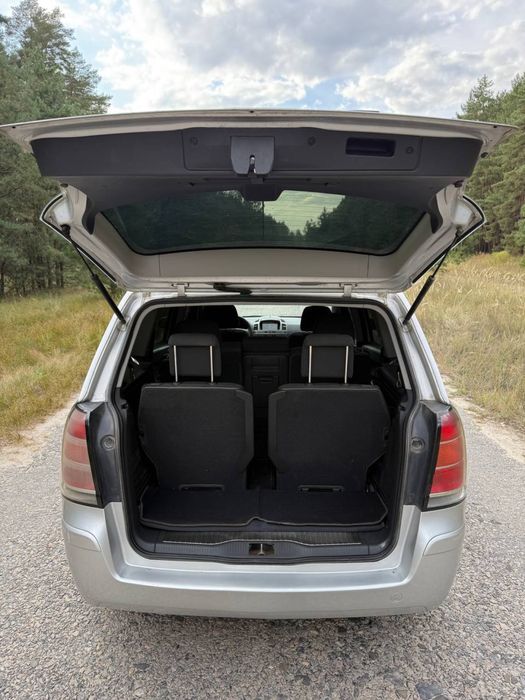 Продам Opel Zafira