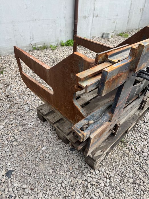 Chwytak do bel / makulatury / osprzęt do wózka widłowego 3A/2A