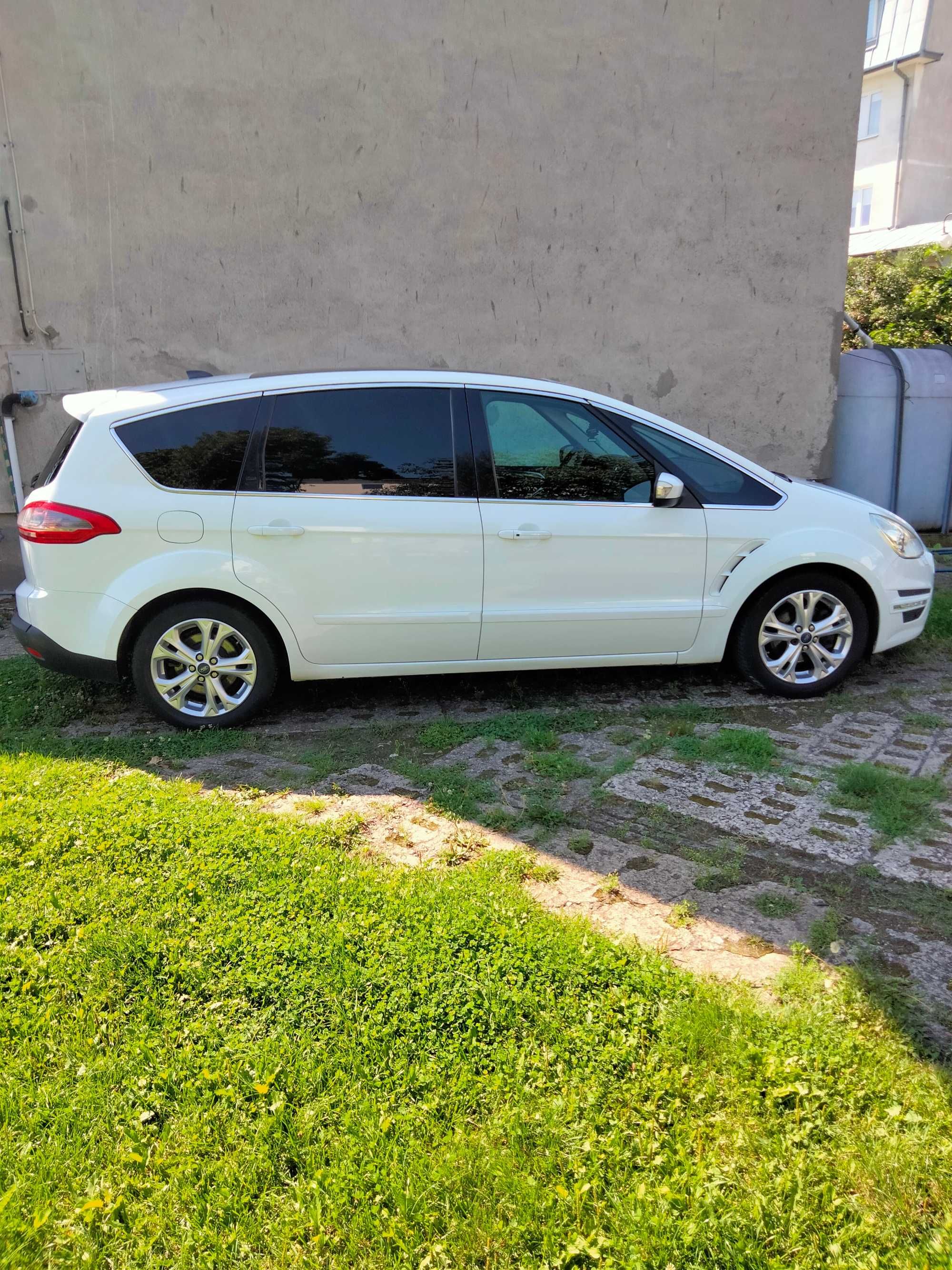 Ford S-Max Titanium 2013r Panorama