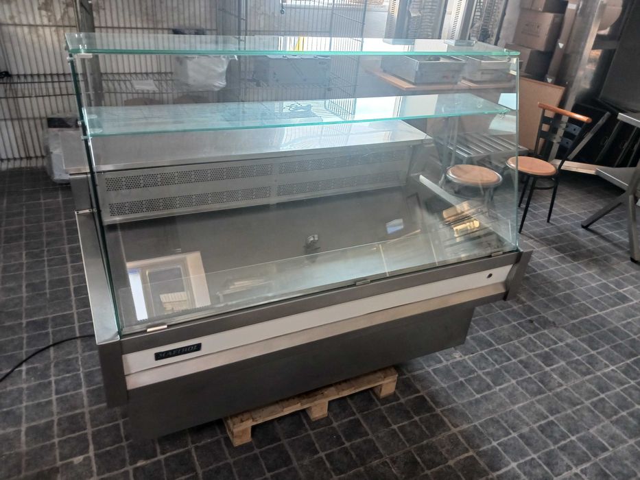 ACM1658 - Vitrine Expositora Refrigerada de 1,5m - Usada