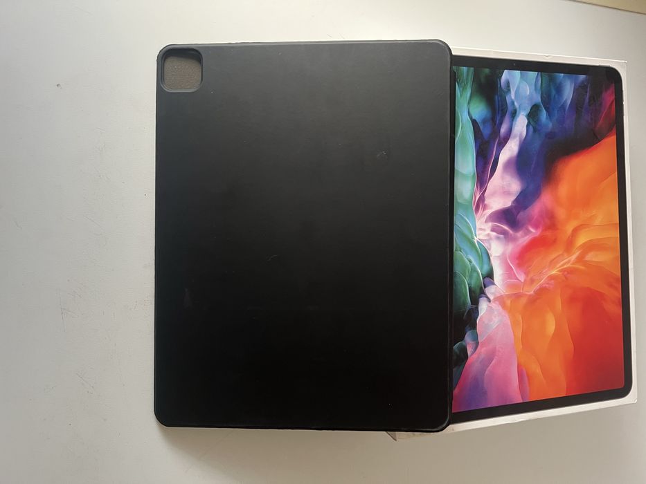 Capa magnetida ipad 12.9