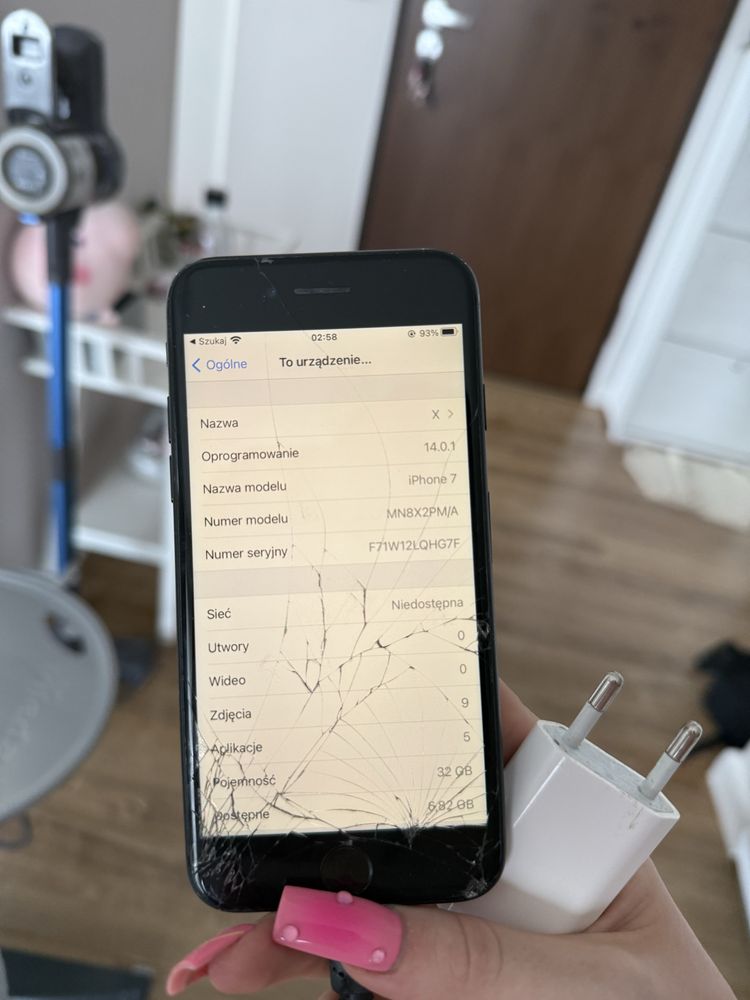 Iphone 7 czarny 32 gb