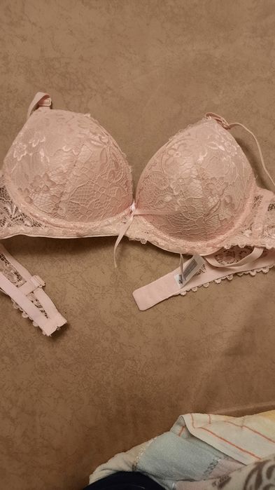 Продається бюстгальтер