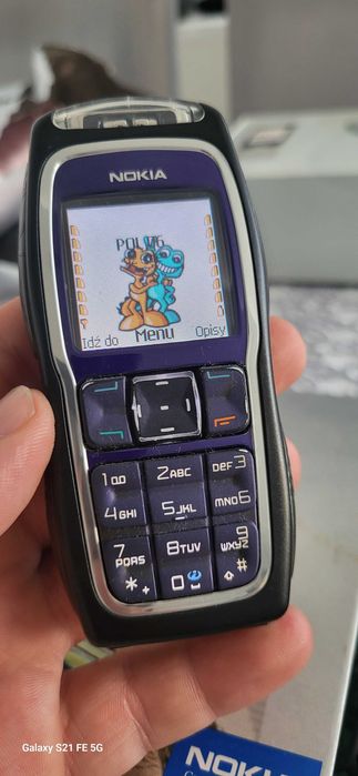 Kolekcjonerska Nokia 3220**j. Nowa**Zabytek**Oryginalna**Komplet**