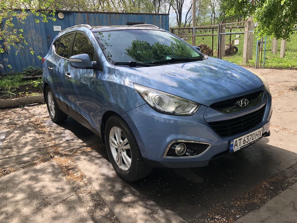 Офіційний Hyundai ІХ35 4WD 2012 року