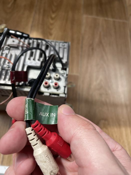 Kenwood DPX701U 3 RCA,USB,AUX 60x4 watt