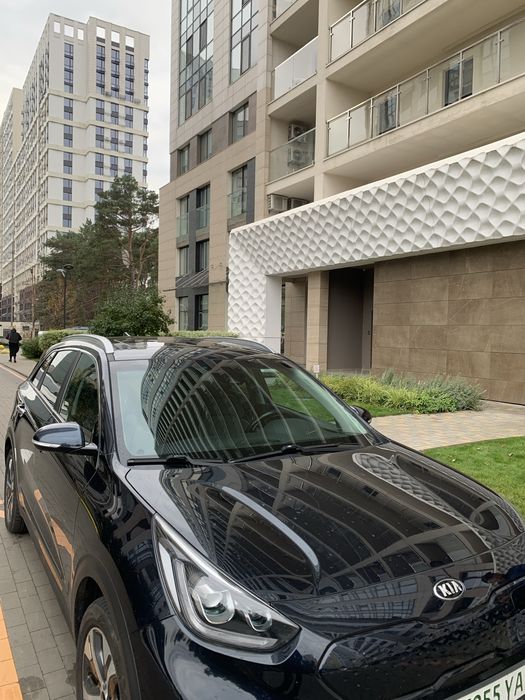 Kia Niro 21 рік 64 kw 550 км.