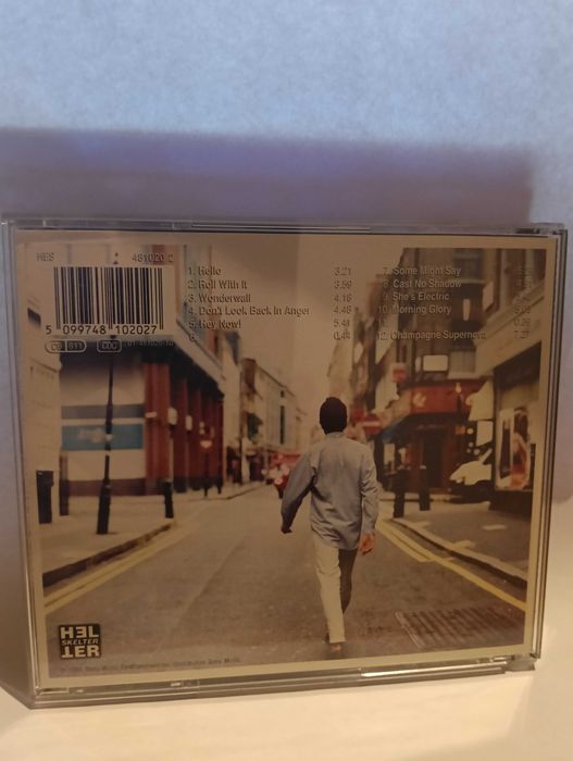 Cd Oasis - "What's the story morning glory? "