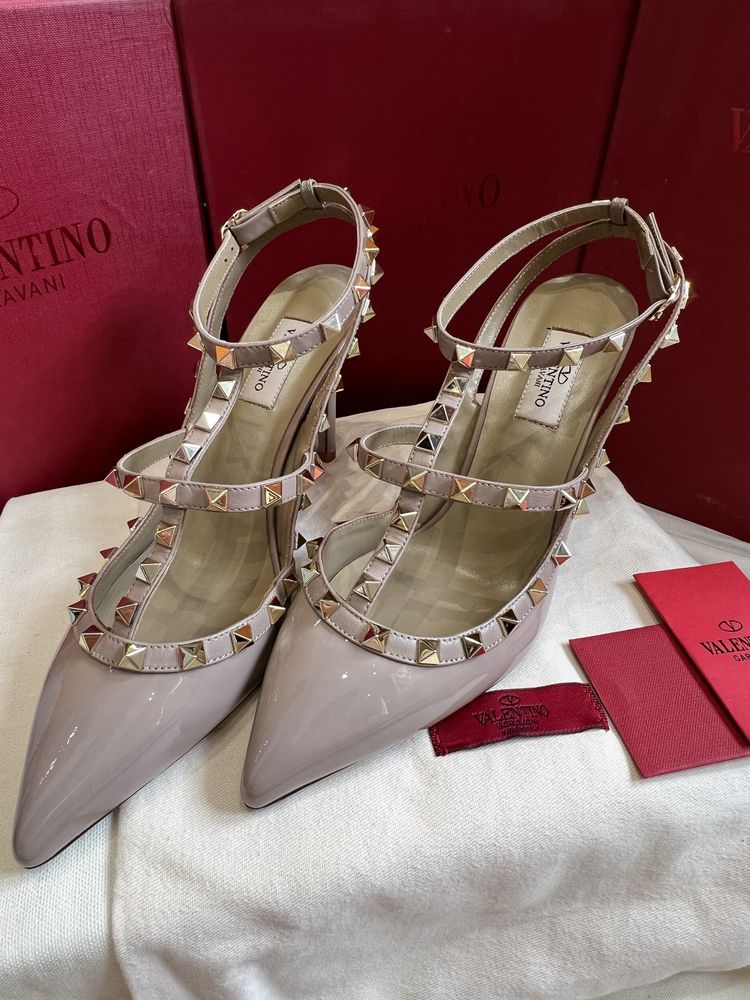 Szpilki Valentino Rockstud Powder Pink 9,5 cm