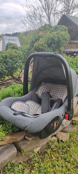 Дитяче автокріслo-переноска Lionelo