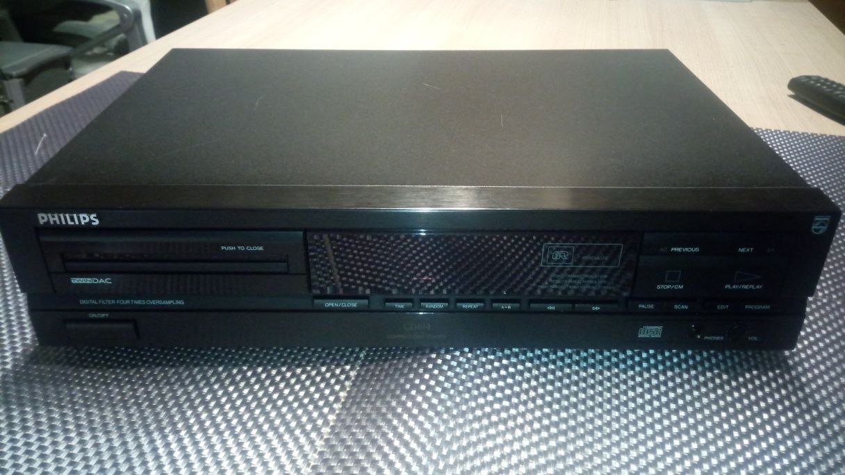 Leitor CD Philips CD 614