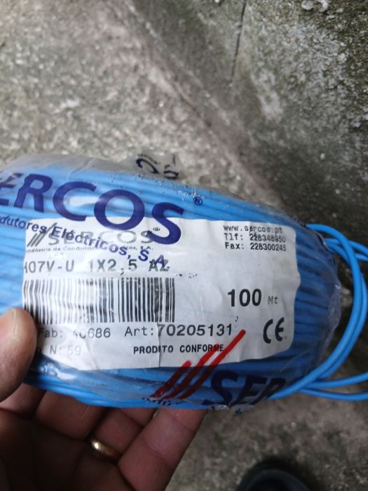 Fio eléctrico cerca 150 mts