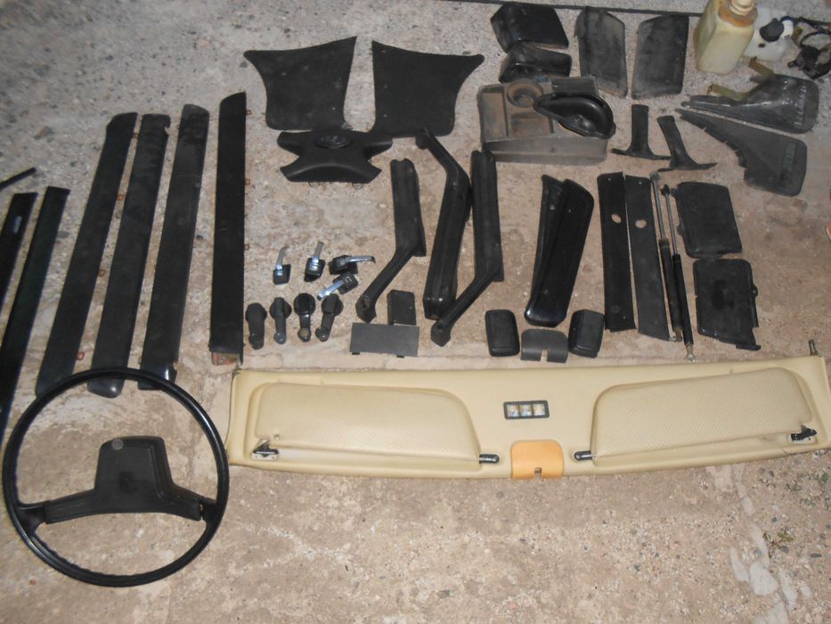 Пластик салону  жигули  2104