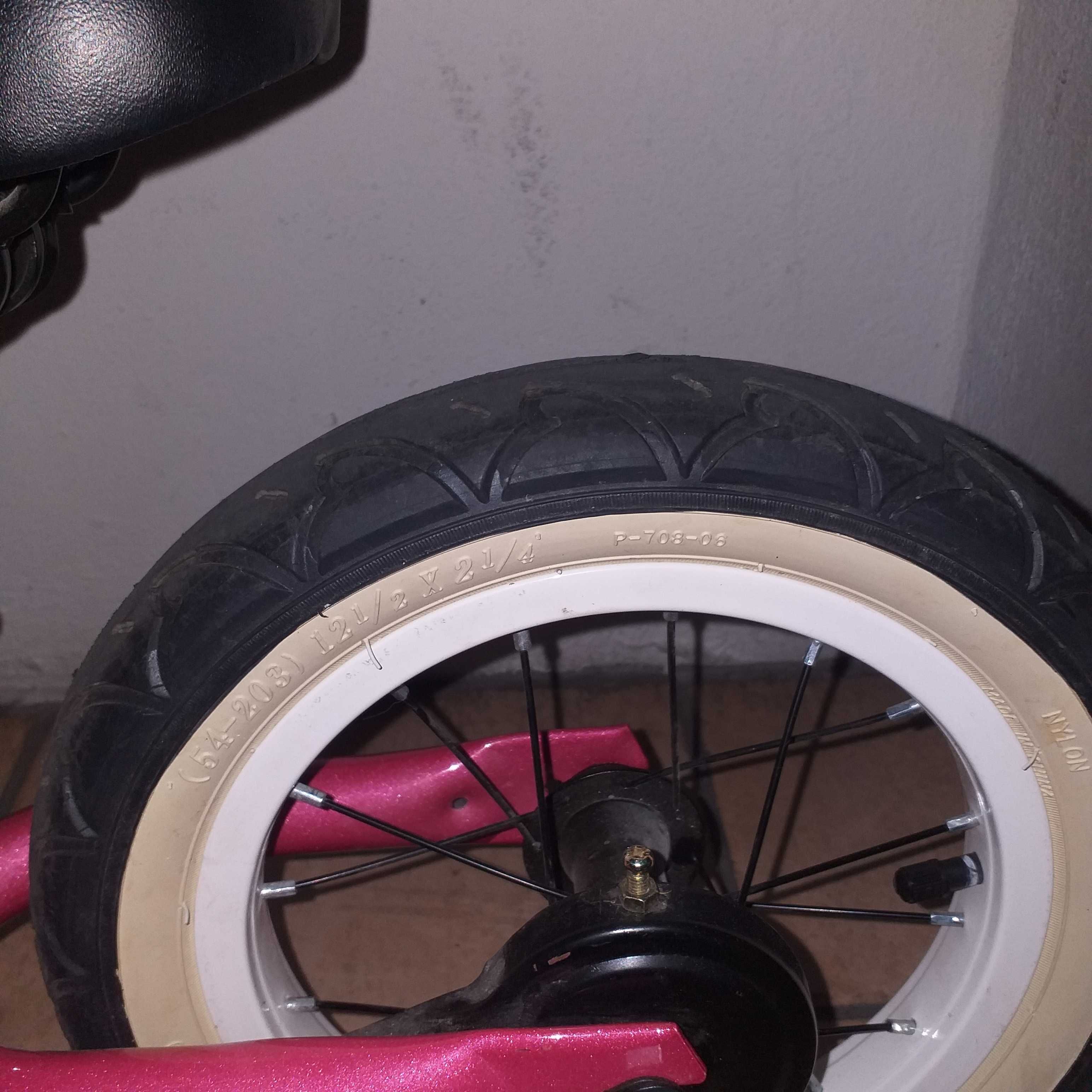 Bicicleta de equilíbrio de criança