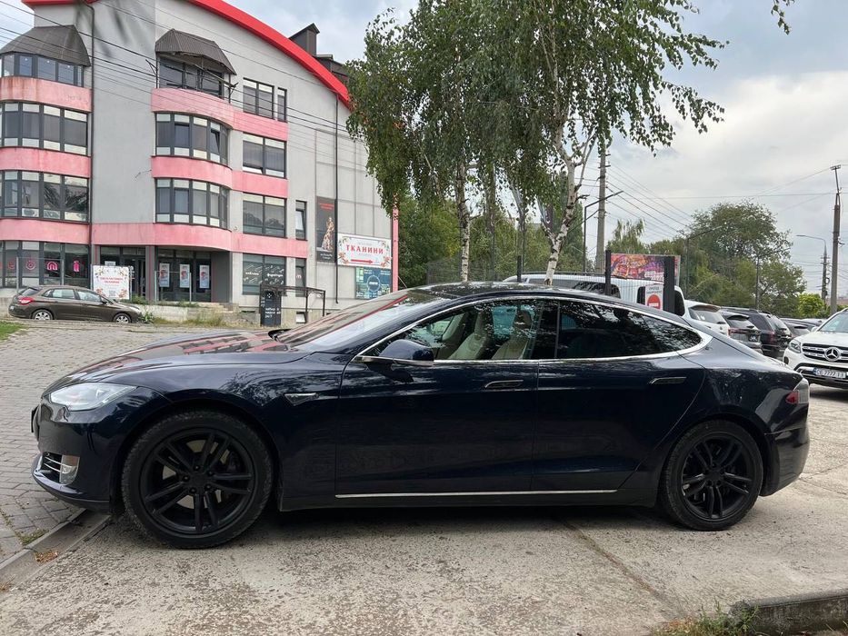 Tesla Model S!! В кредит БЕЗ АВАНСУ