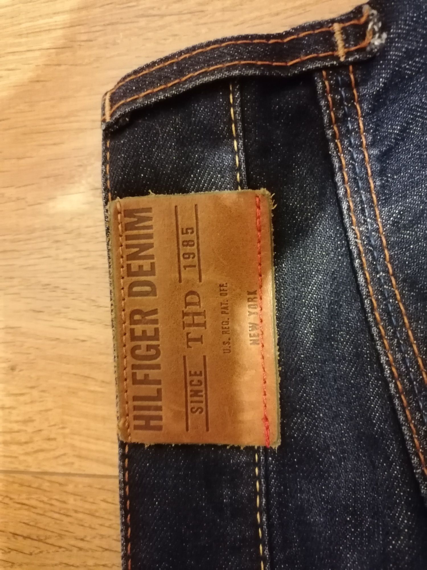 Spodnie Hilfiger 30/34