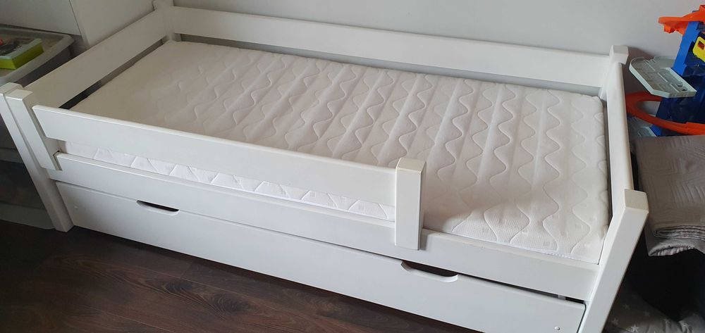 Sprzedam łóżko dla dziecka