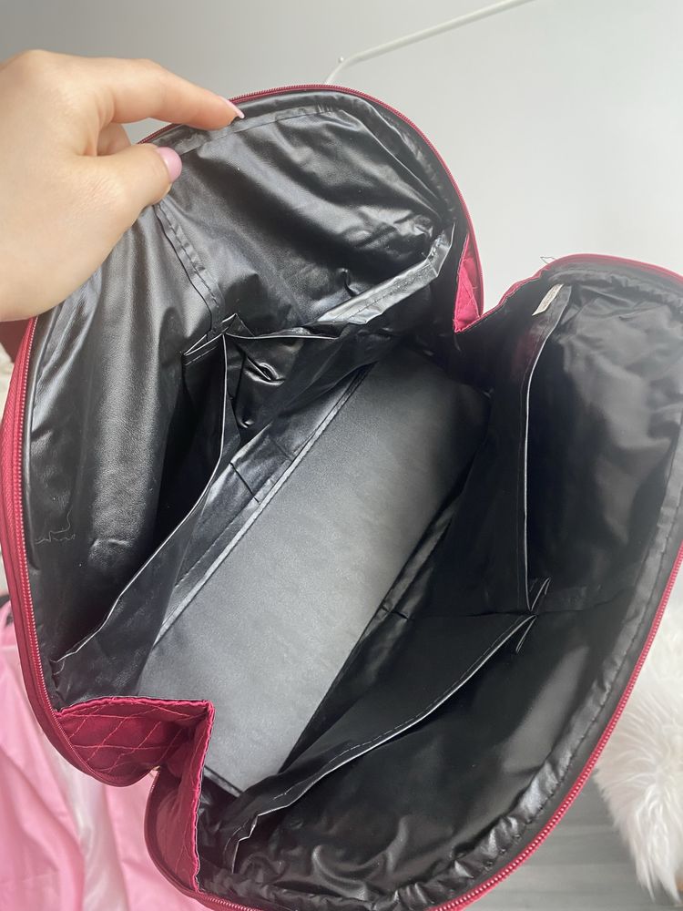 Topchoice nowa bordowa kosmetyczka pojemna nylon