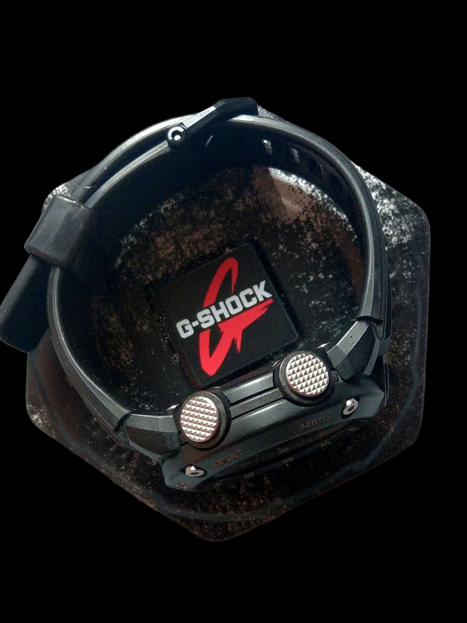 Часы CASIO G Shock CARBON Core Guard GA-2000S-1AER Black / тактические