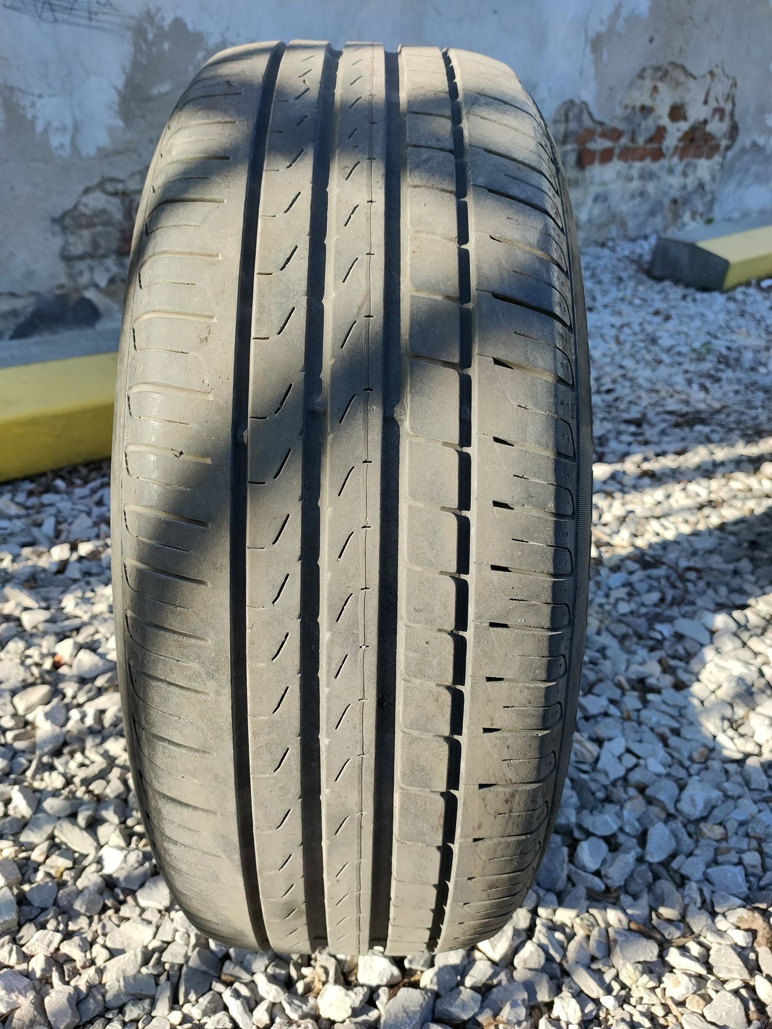 Opony letnie Pirelli 17