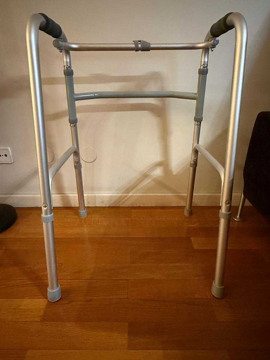 Andarilho de Encartar 2109 — Dobrável e Leve