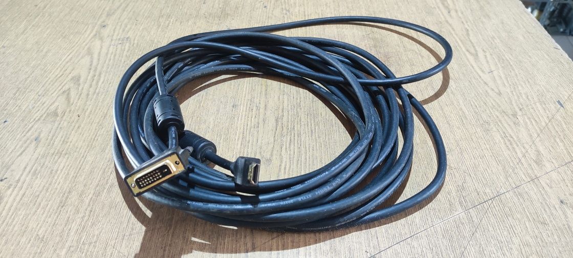 Przewód ekranowany jack-2xRCA i HDMI-DVI