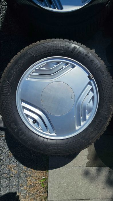 Saab 900 4x114,3 Alufelgi R15 Super Inca Unikat z oponami