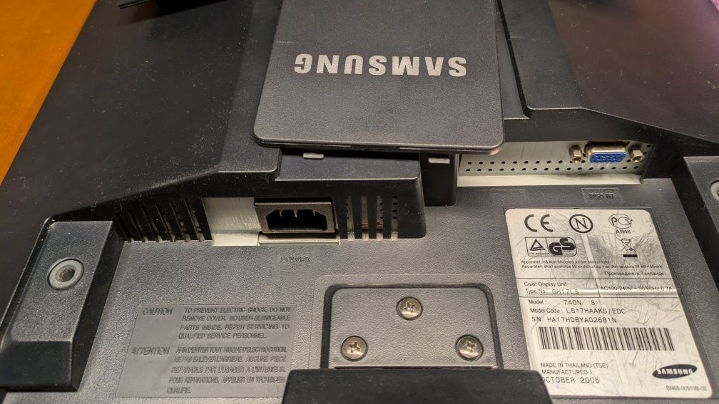 Monitor komputerowy Samsung 740N