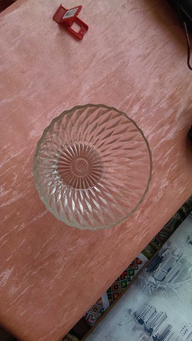 Салатница СССР винтажная штампованный хрусталь с клеймом в новом сост.