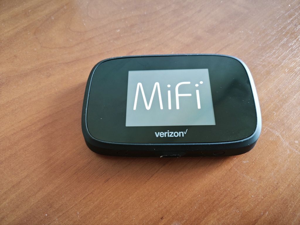 3G/4G WiFi роутер Novatel MiFi 7730L LTE, состояние нового