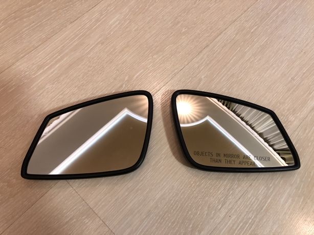 Левое оригинальное зеркало BMW i3
