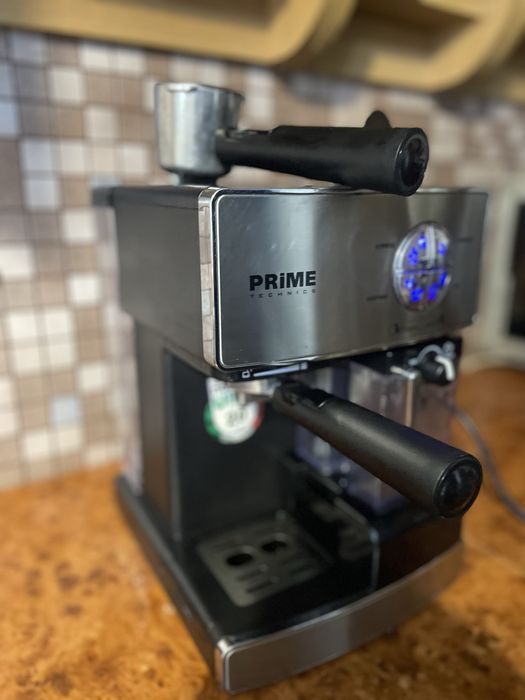 Продам кавову машину Prime