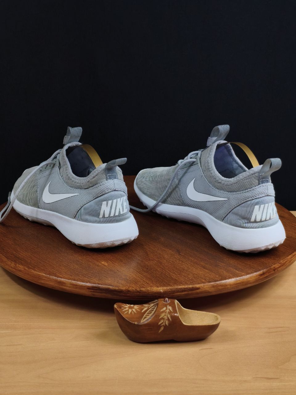 Buty r.36,5 Nike Juvenate Running damskie do biegania